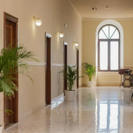 Chiostro San Francesco - Casa Di Ospitalità Religiosa 5* Nápoles