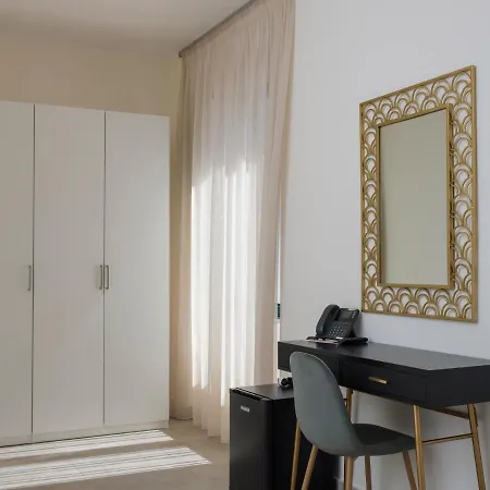 Alojamento de Acomodação e Pequeno-almoço Chiostro San Francesco - Casa Di Ospitalità Religiosa Nápoles