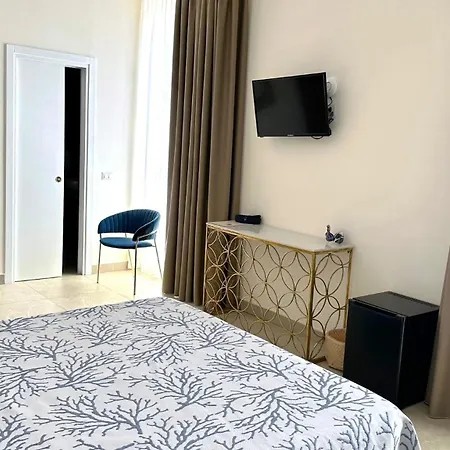 Alojamento de Acomodação e Pequeno-almoço Chiostro San Francesco - Casa Di Ospitalità Religiosa 5*