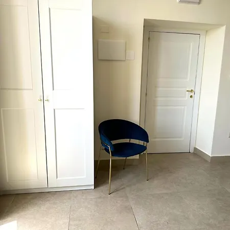 Chiostro San Francesco - Casa Di Ospitalità Religiosa 5* Nápoles